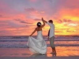 sunset-serenade-florida-cherished-ceremonies