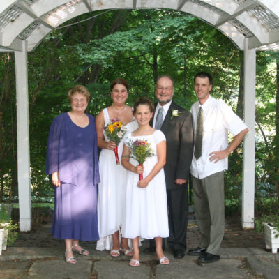 How to Elope with Family or Friends